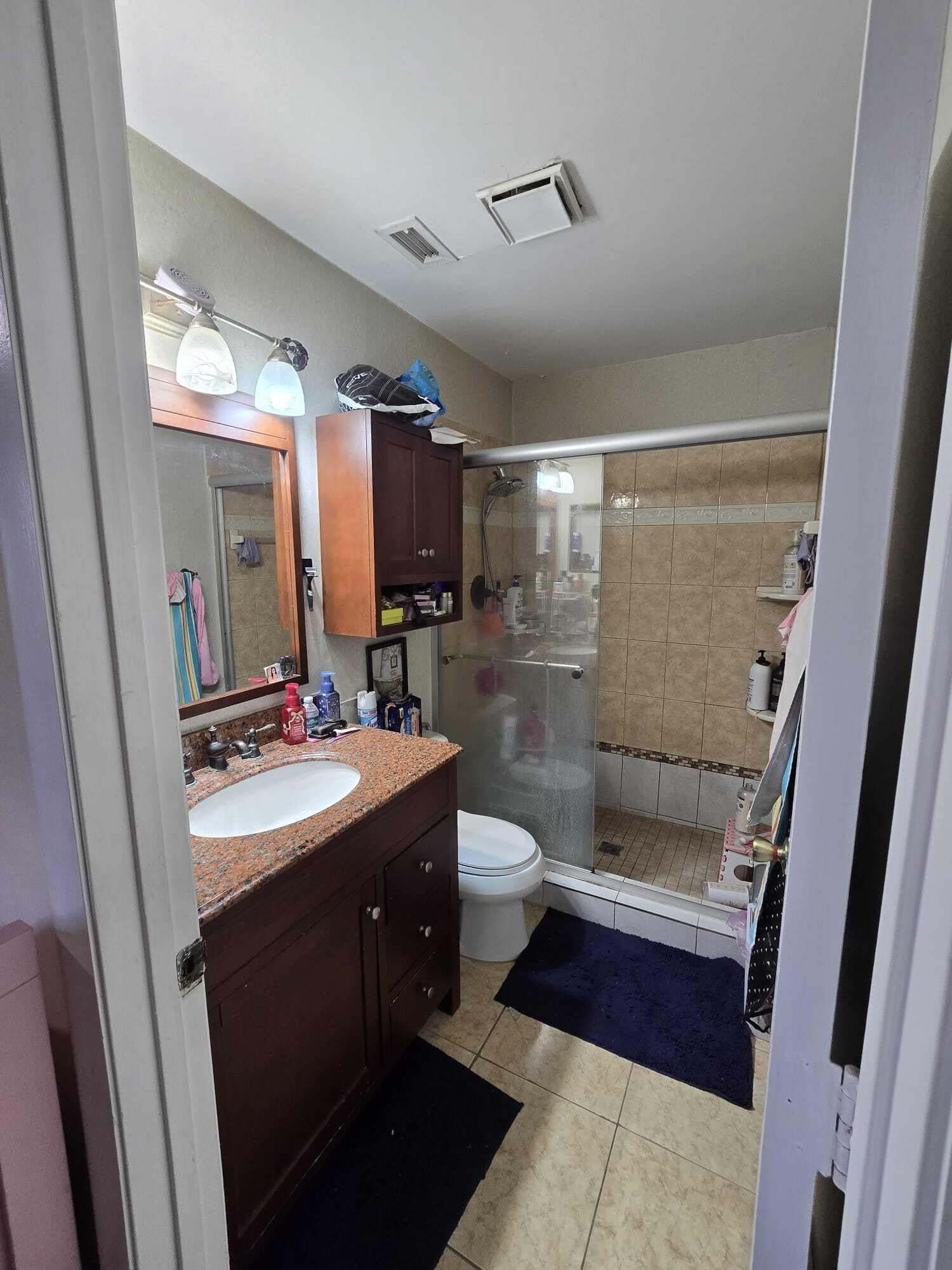  Unit 5204 photo 19