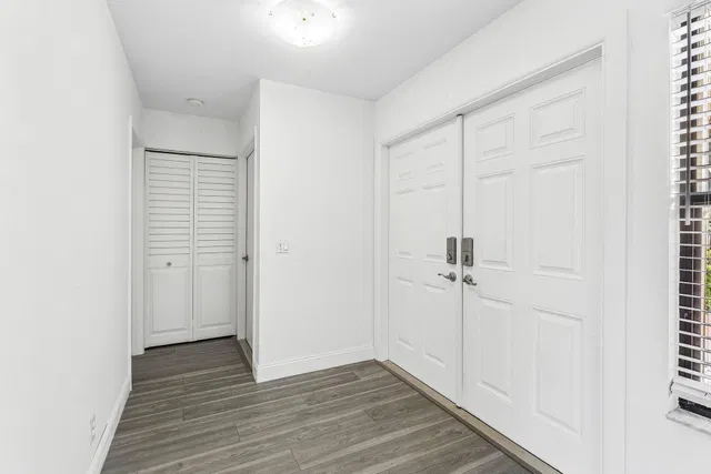 Eastpointe Country Club Residence photo 5