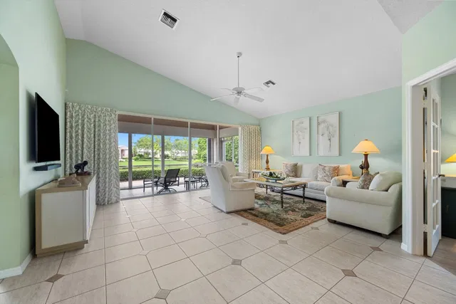Jonathan's Landing Jupiter FL Residence photo 6