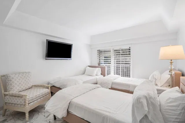In-Town Palm Beach Unit 201 photo 25
