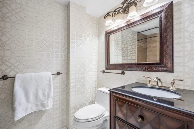 In-Town Palm Beach Unit 201 photo 27