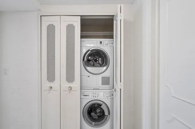 In-Town Palm Beach Unit 201 photo 28
