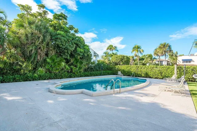 In-Town Palm Beach Unit 201 photo 30