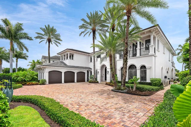 Royal Palm Yacht and Country Club Residence photo 4