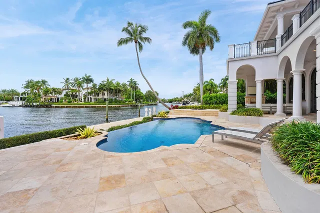 Royal Palm Yacht and Country Club Residence photo 23