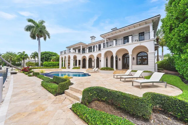 Royal Palm Yacht and Country Club Residence photo 25