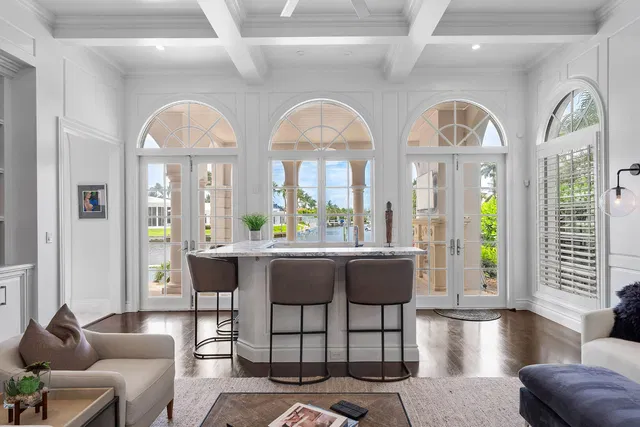 Royal Palm Yacht and Country Club Residence photo 28