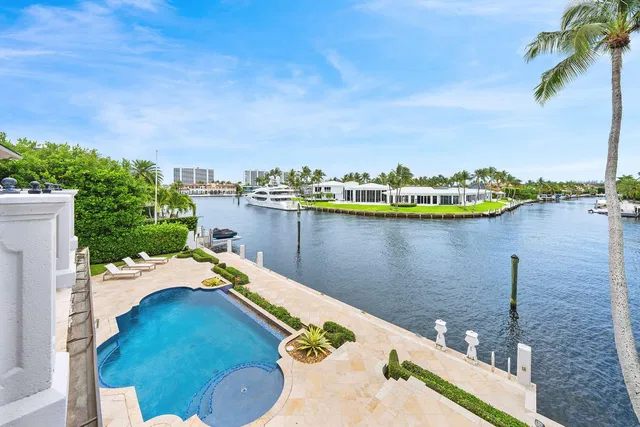 Royal Palm Yacht and Country Club Residence photo 39