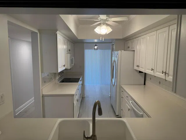  Residence photo 5