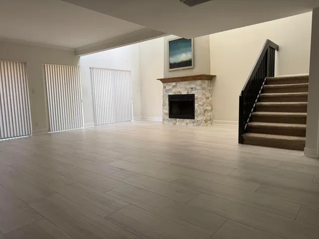  Residence photo 6
