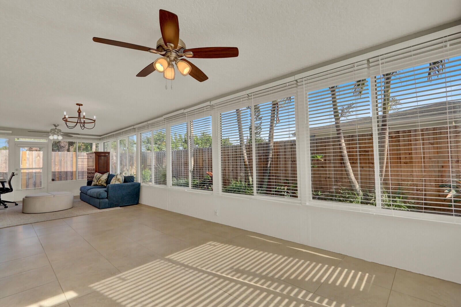 Residence photo 18