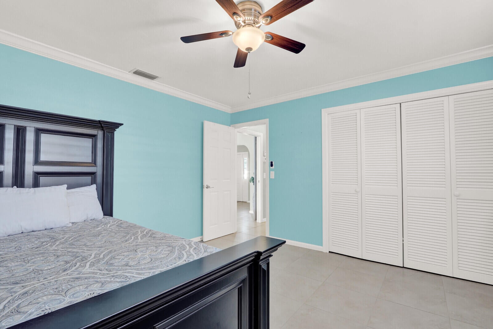 Residence photo 36