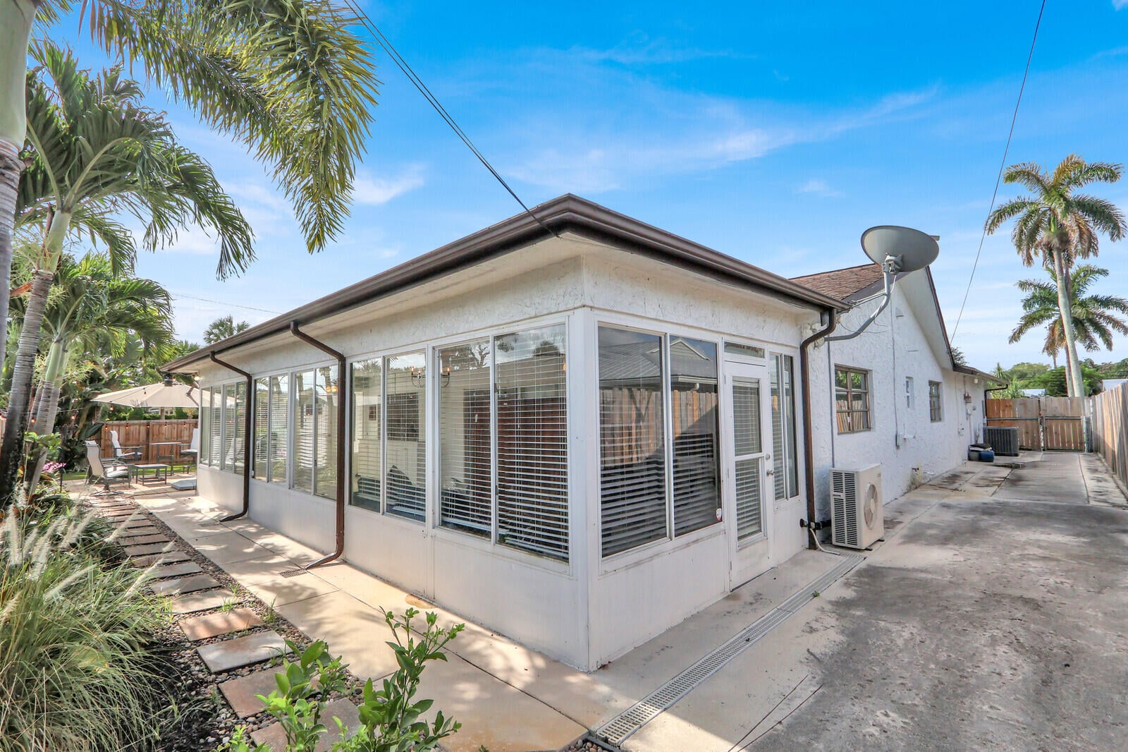 Residence photo 44
