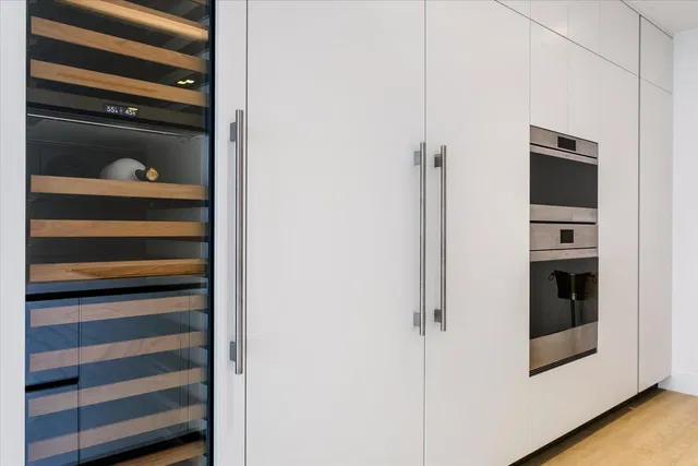 Alba Palm Beach Unit 102 photo 8