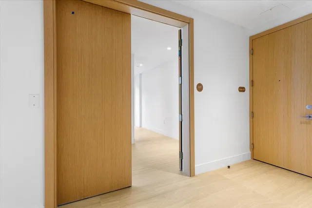 Alba Palm Beach Unit 102 photo 20