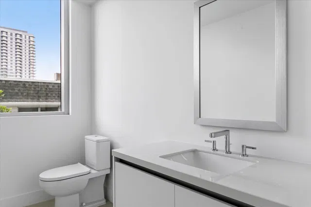 Alba Palm Beach Unit 102 photo 34
