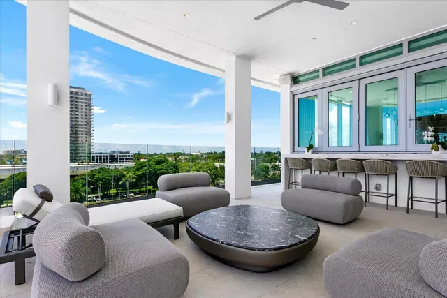 Alba Palm Beach Unit 102 photo 40