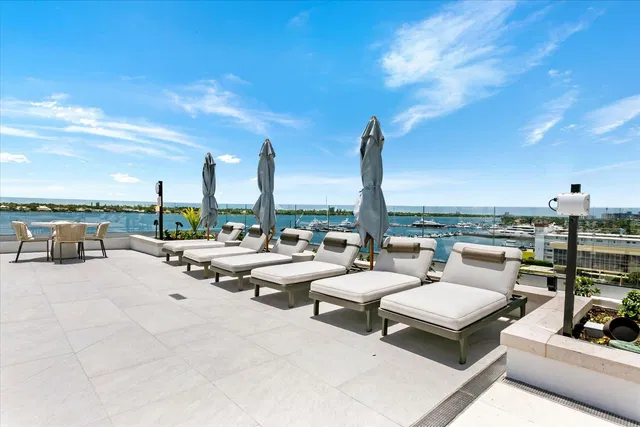 Alba Palm Beach Unit 102 photo 47