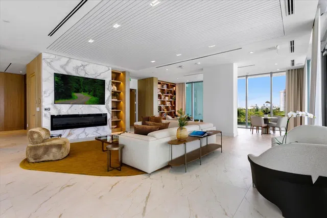 Alba Palm Beach Unit 102 photo 59