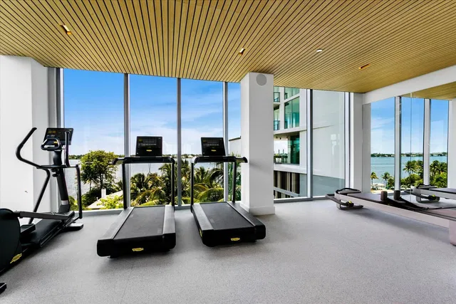 Alba Palm Beach Unit 102 photo 68