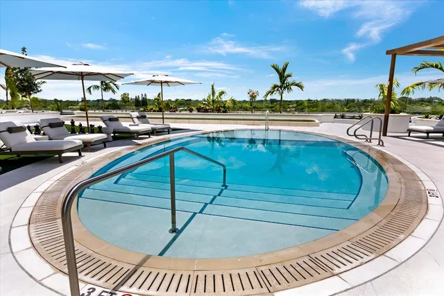 Alba Palm Beach Unit 102 photo 81