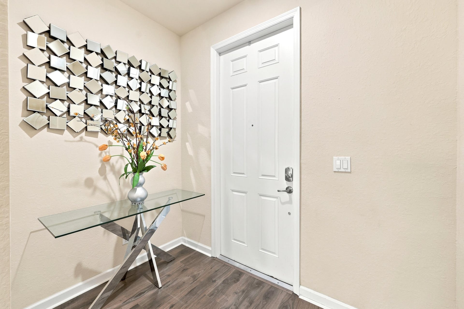 Residence photo 2