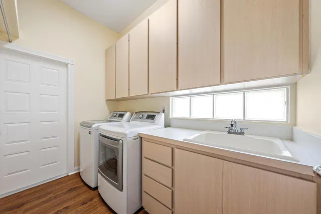Residence photo 14