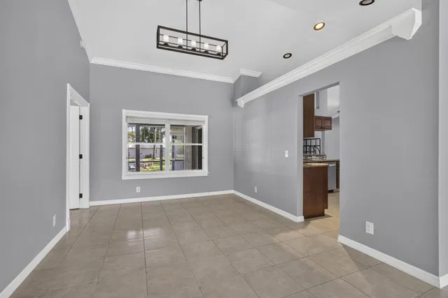  Residence photo 10