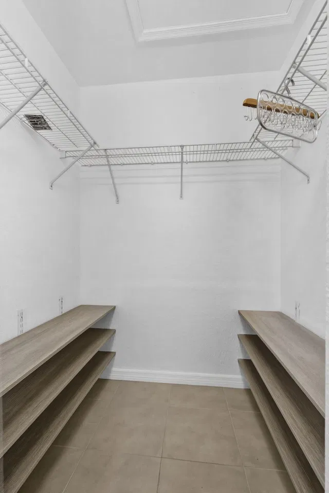  Residence photo 25