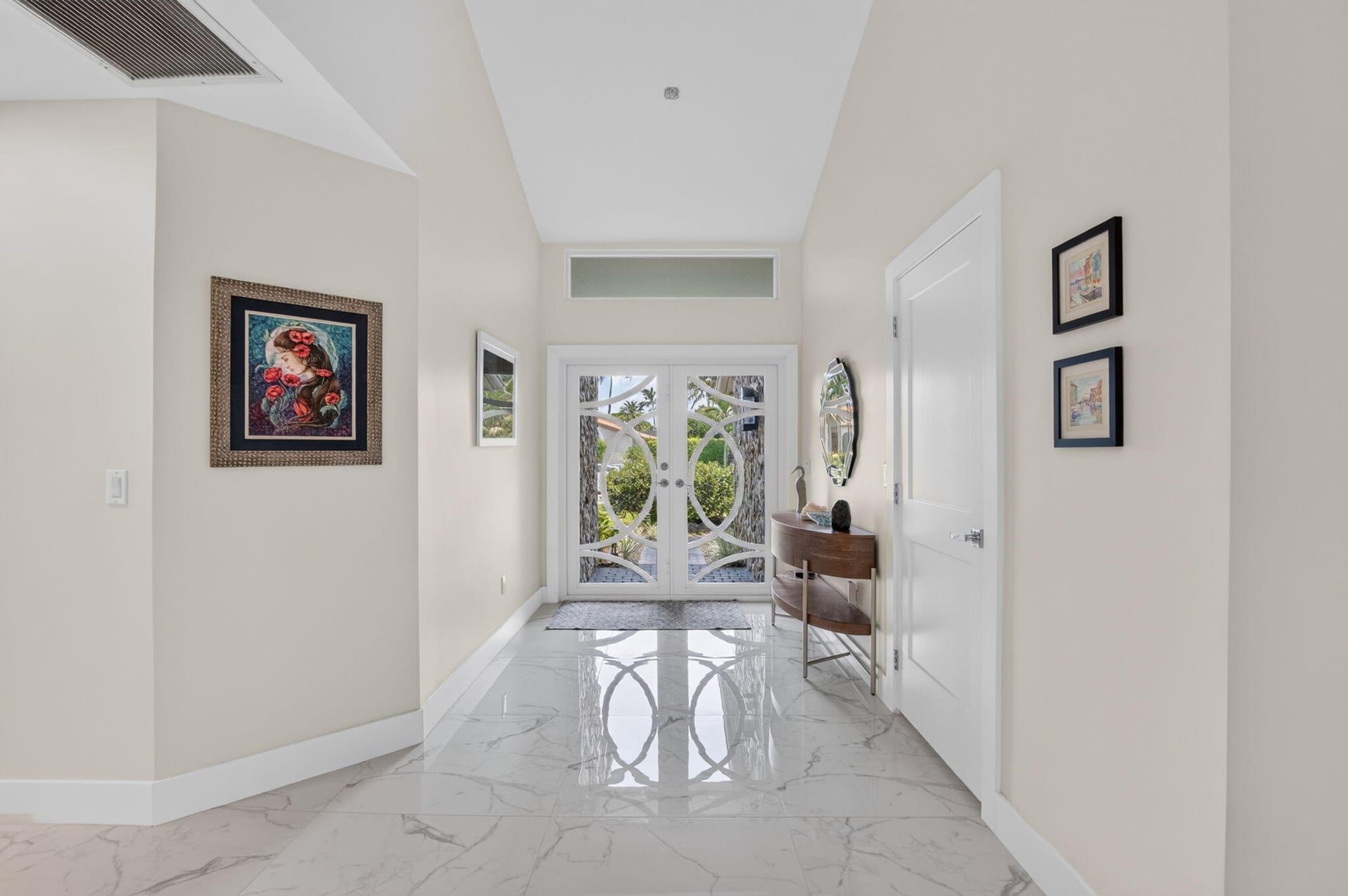 Residence photo 6