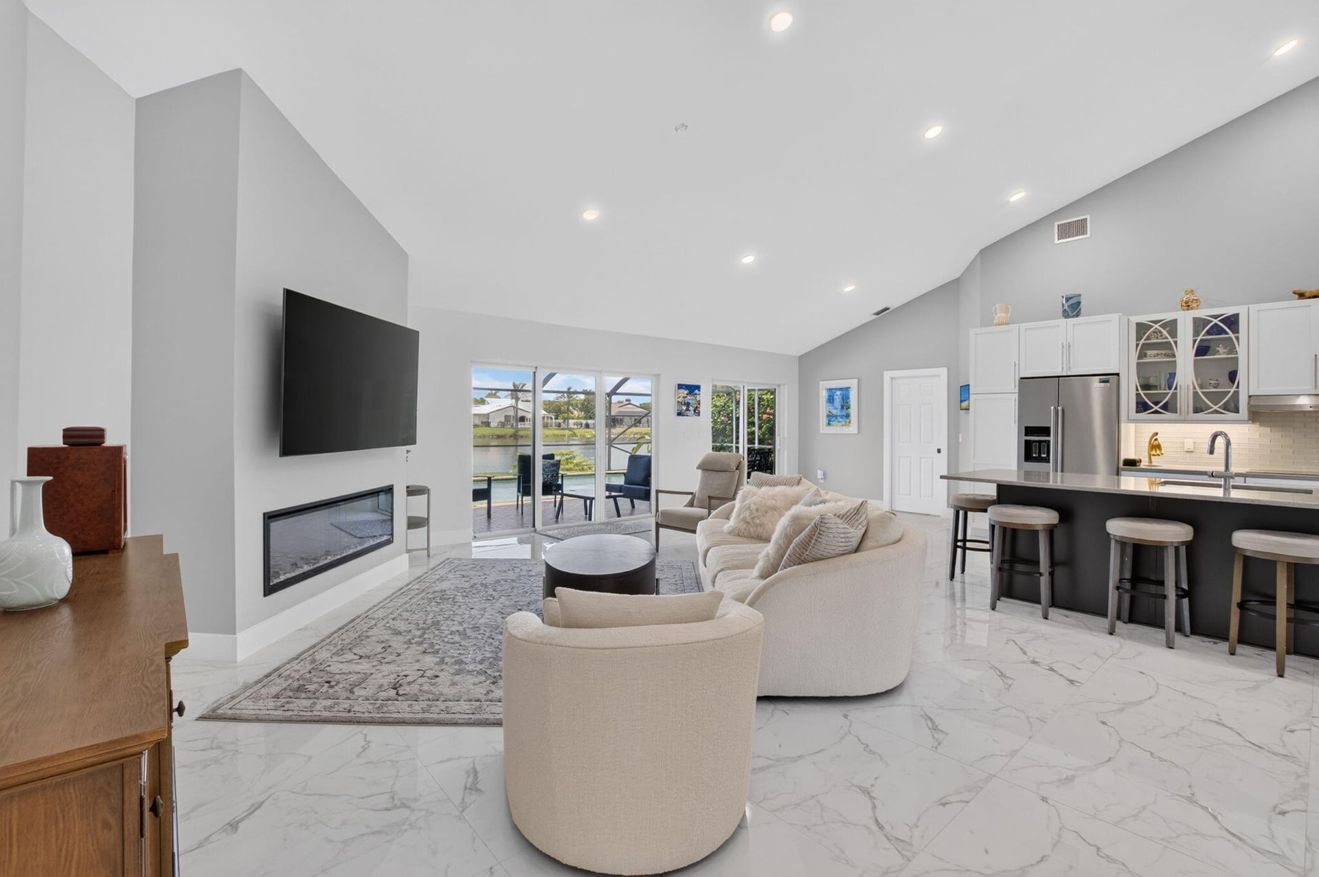 Residence photo 19