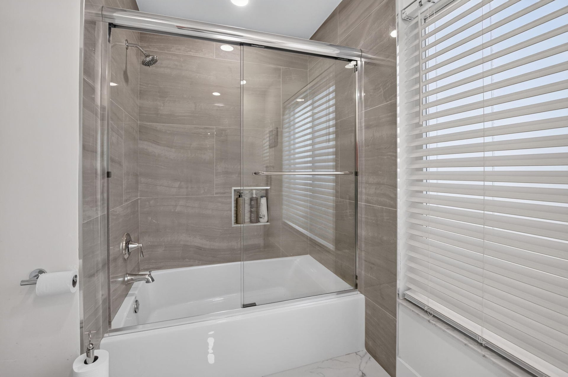 Residence photo 36