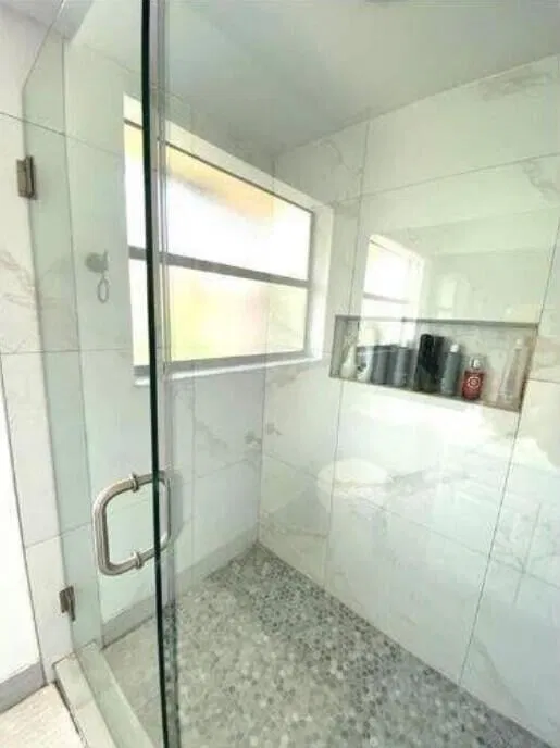  Unit B photo 24