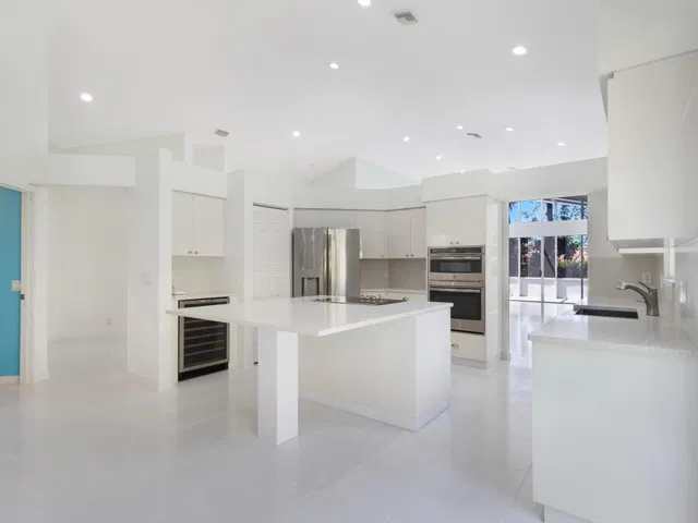 Residence photo 13