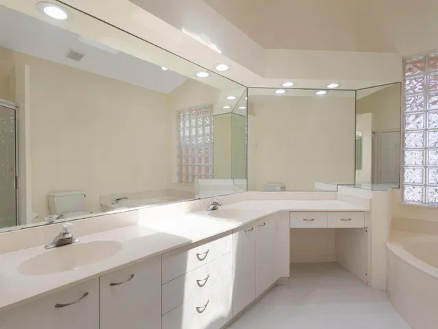 Residence photo 21