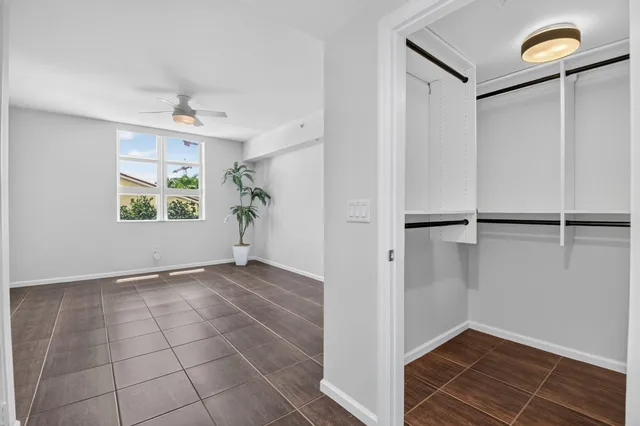 The Metropolitan Unit 307 photo 21