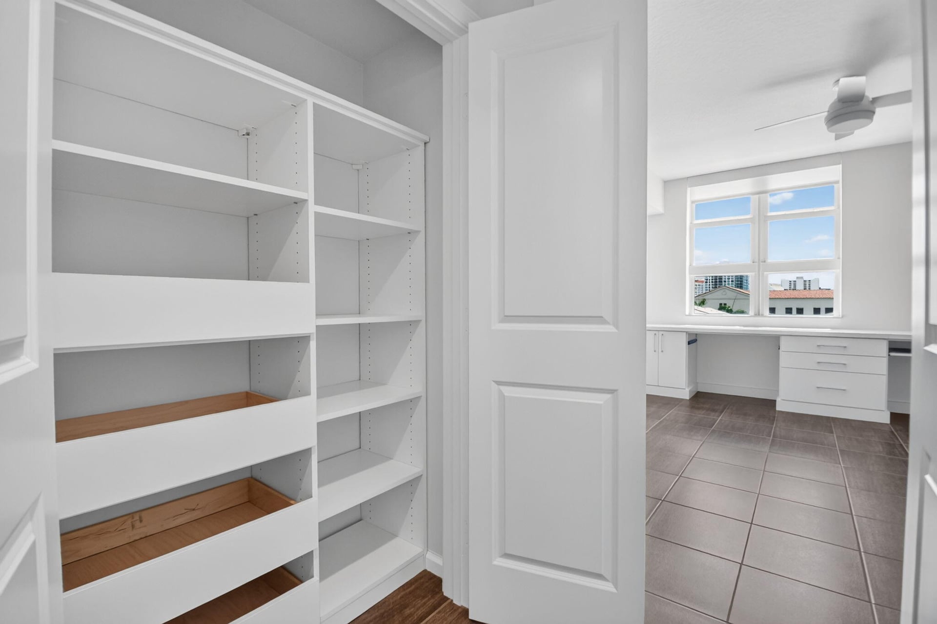 The Metropolitan Unit 307 photo 32