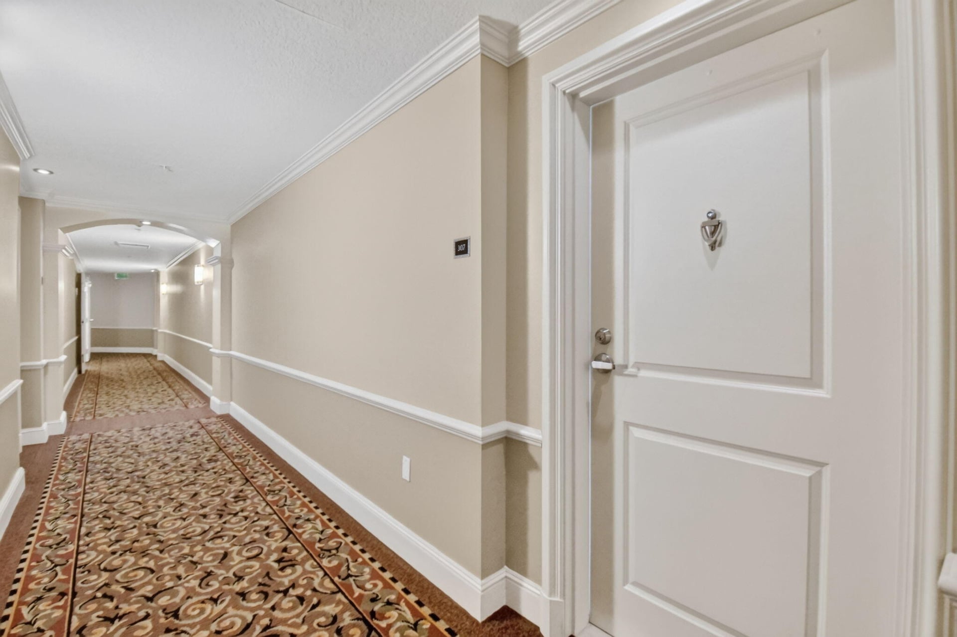 The Metropolitan Unit 307 photo 41