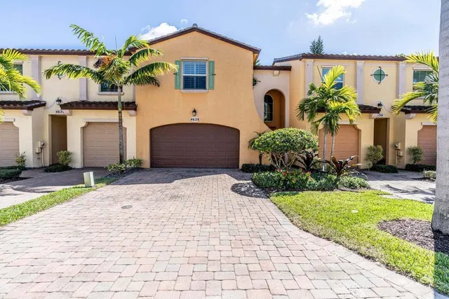 Old Palm Golf Club Residence photo 2