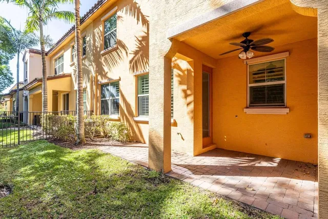 Old Palm Golf Club Residence photo 17