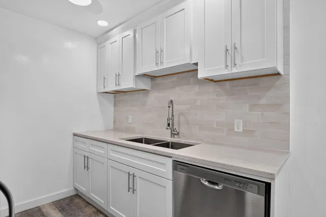 Residence photo 4