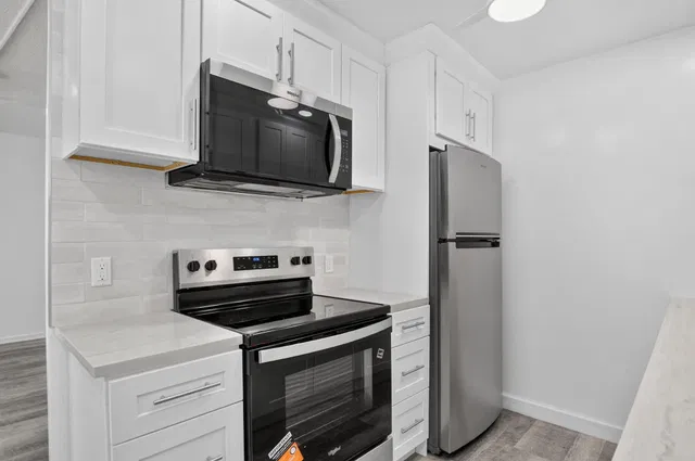 Residence photo 5
