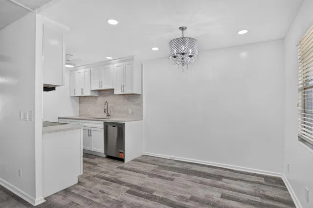 Residence photo 6