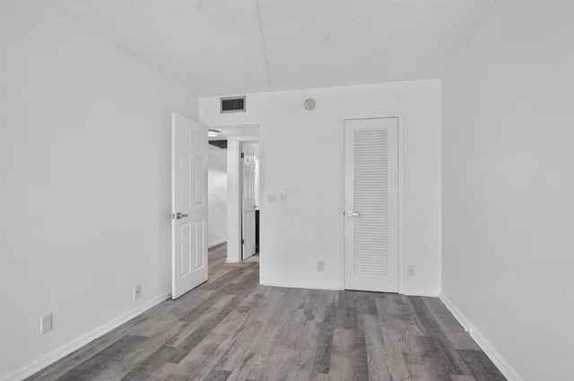Residence photo 20