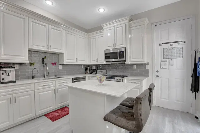  Residence photo 12