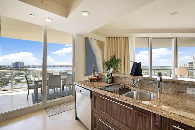 Ritz Carlton Residences Singer Island Unit 1006b photo 9