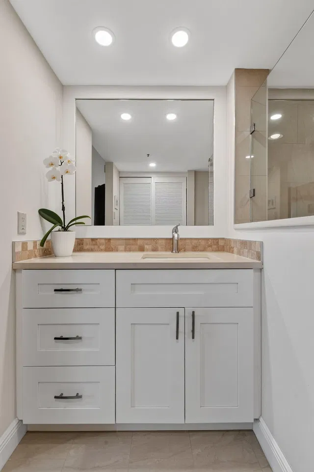  Unit 5010 photo 26
