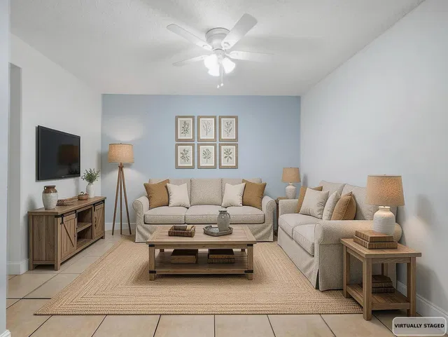  Residence photo 9