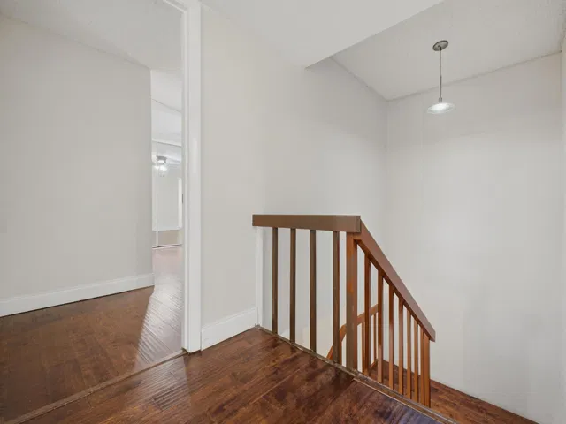  Residence photo 27