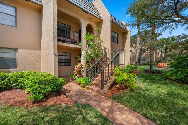 Unit 232 photo 25